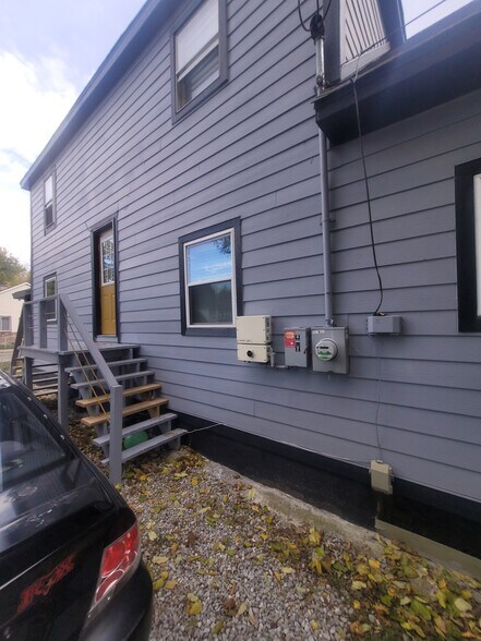 More Photos Of 2536 Indianapolis Ave, Indianapolis Apartments For Sale