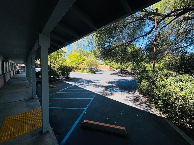 More Photos Of 571 Stanislaus Ave, Angels Camp Office For Sale