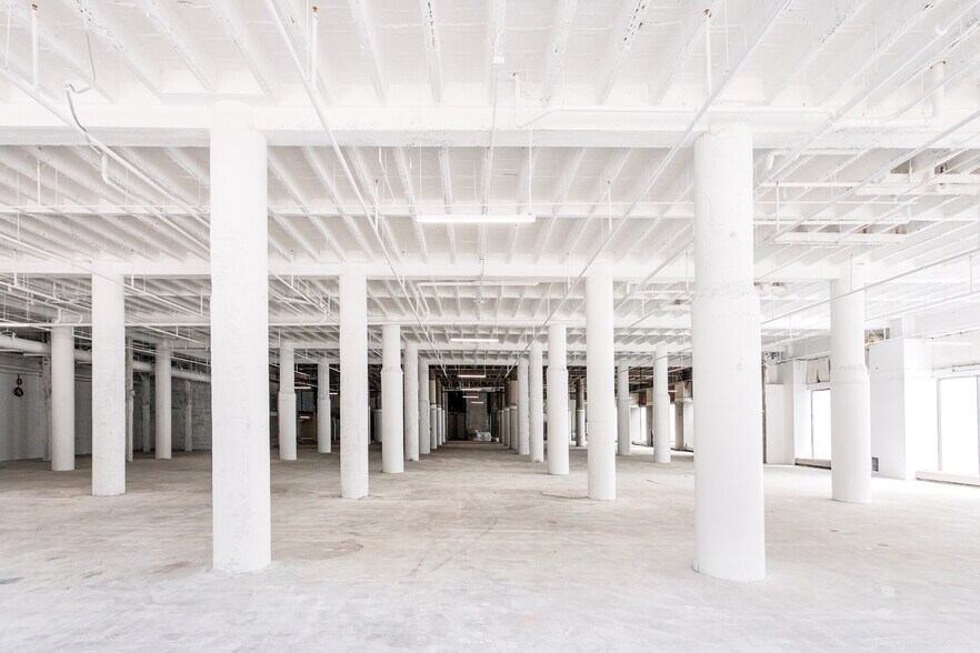 More Photos Of 7430 2nd Ave, Detroit Apartments For Lease