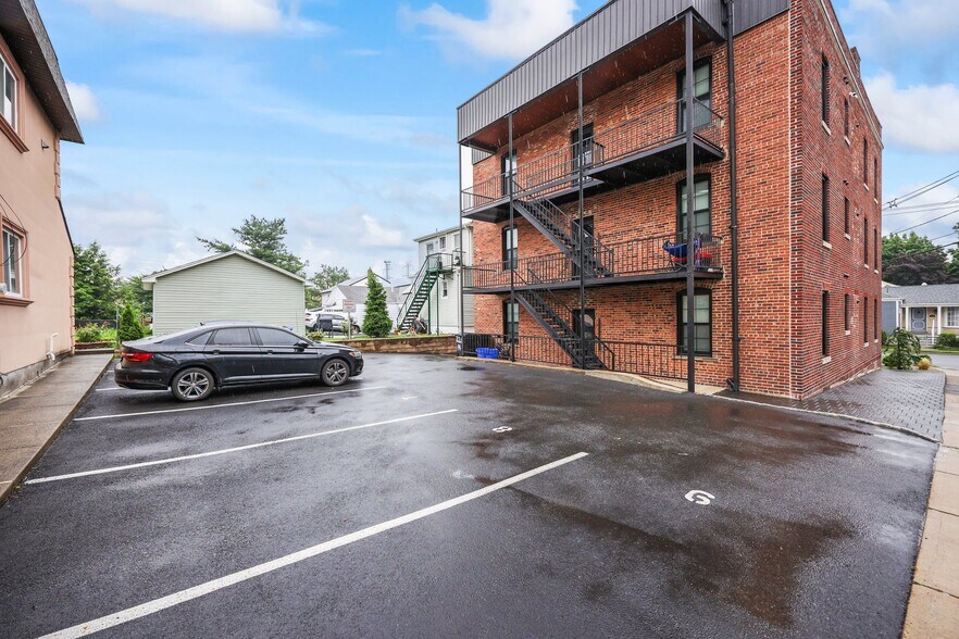 More Photos Of 220 Passaic Ave, Belleville Apartments For Sale