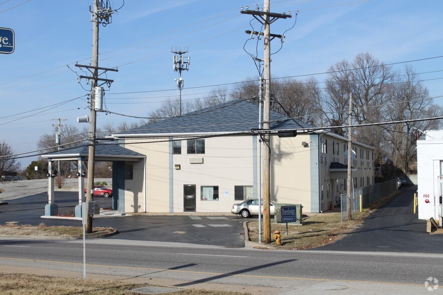 More Photos Of 9645 Natural Bridge Rd, Saint Louis Hotel For Sale