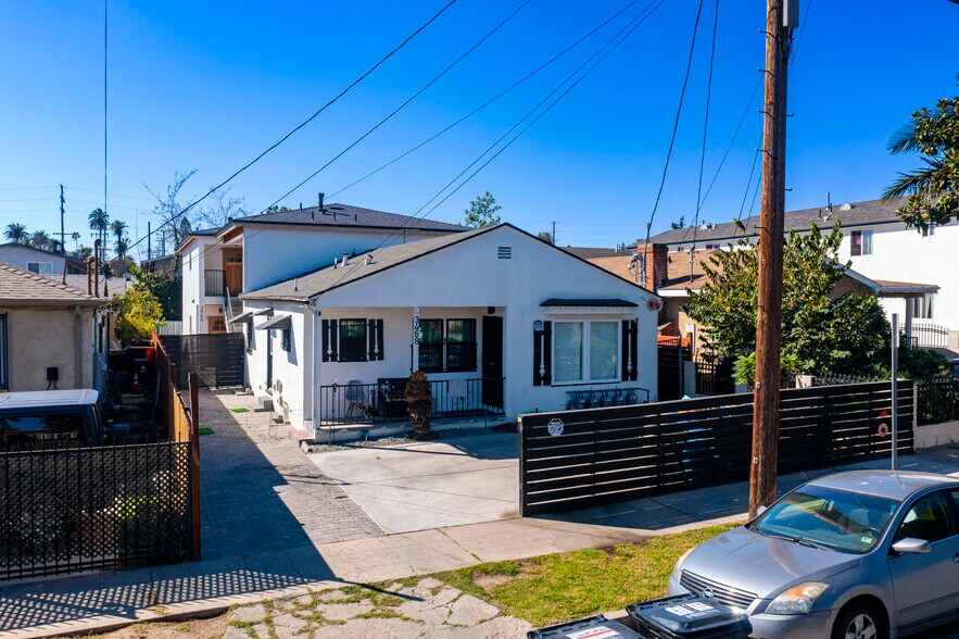 More Photos Of 3468 W 71st St, Los Angeles Apartments For Sale