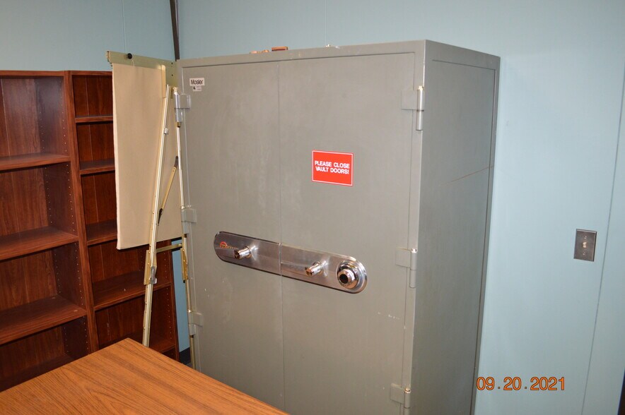 More Photos Of 3224 Cedar Creek Rd, Fayetteville Office For Lease