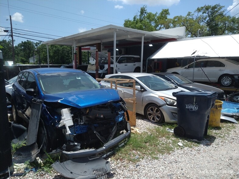 More Photos Of 1301 W Waters Ave, Tampa Auto Repair For Sale
