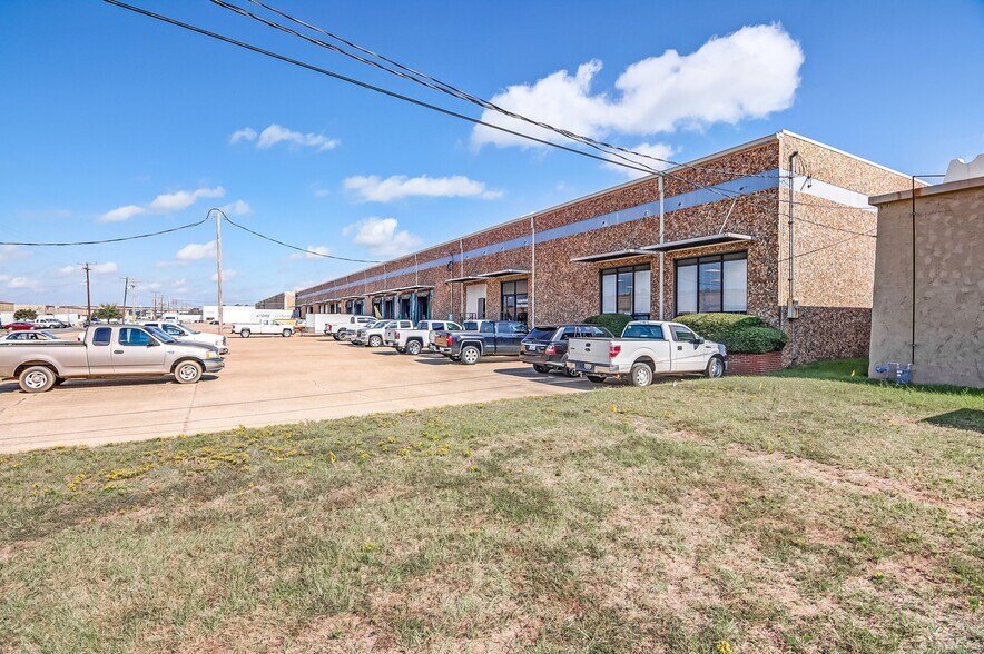 More Photos Of 9101-9431 Slack Rd, Shreveport Unknown For Lease