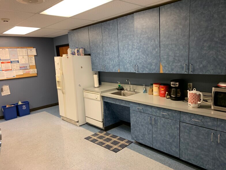 More Photos Of 5426 Guadalupe St, Austin Office For Sale