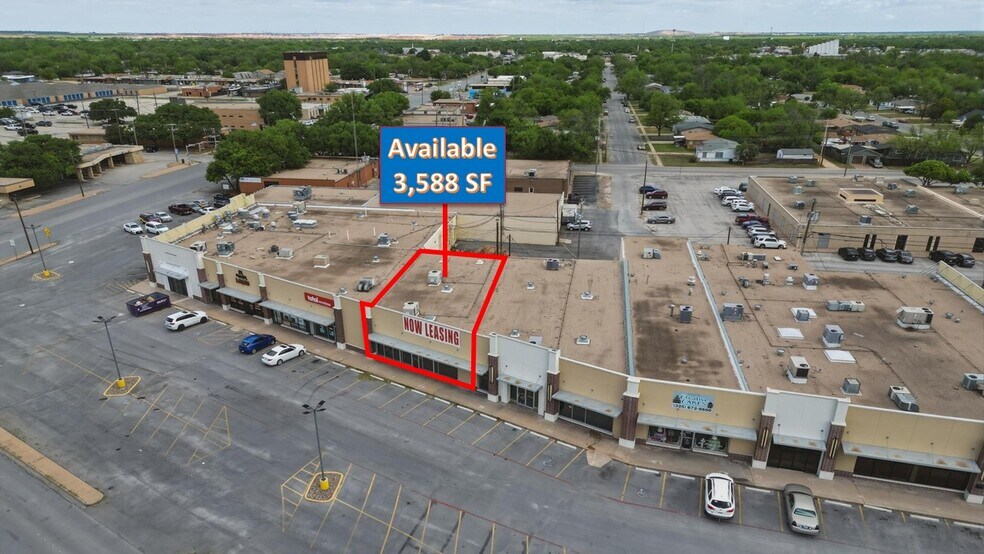 More Photos Of N First @ N. First & Willis, Abilene Unknown For Lease