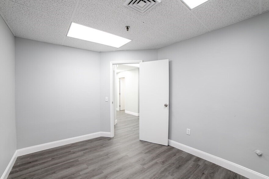 More Photos Of 1 Broadway, Cambridge Office For Lease