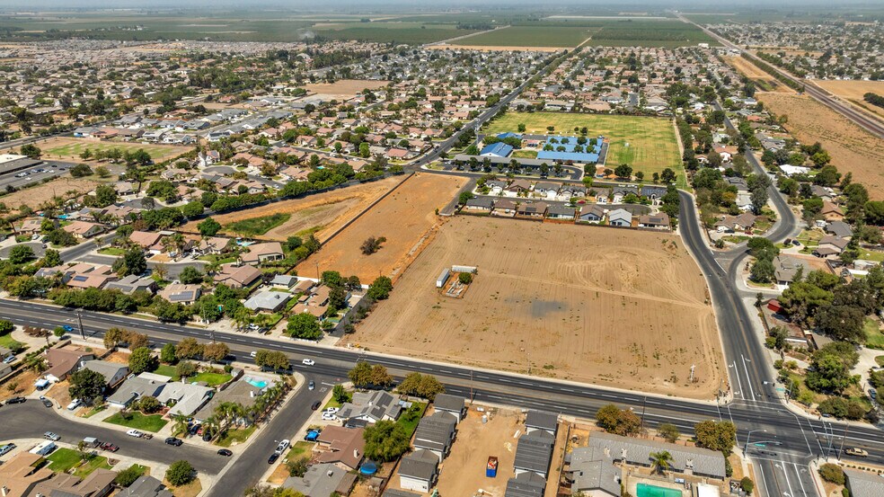 More Photos Of 1400 W Berkshire Way, Hanford Land For Sale