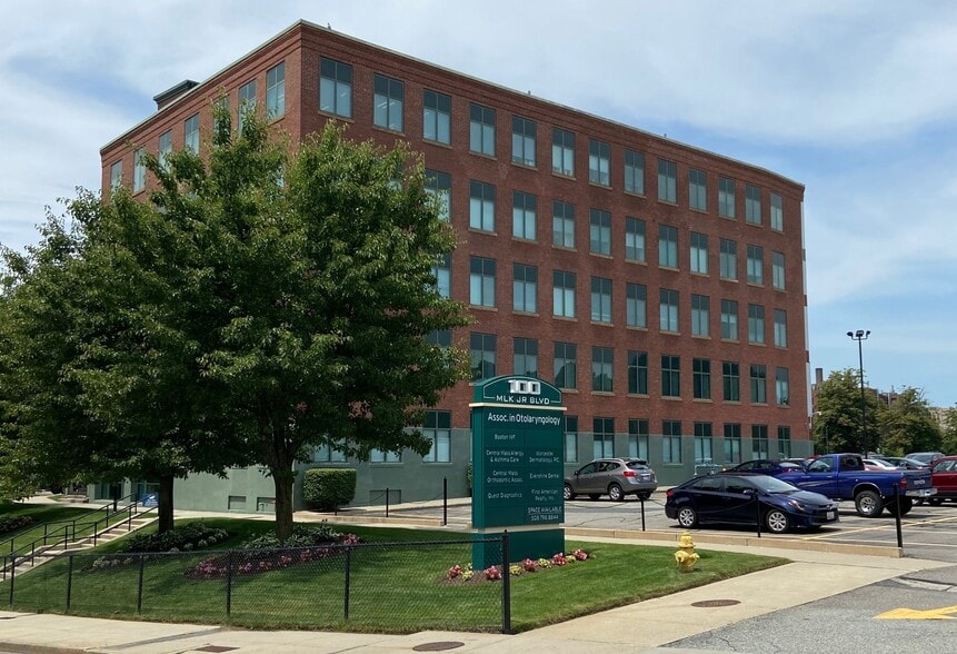 More Photos Of 100 MLK Jr. Blvd, Worcester Medical For Lease