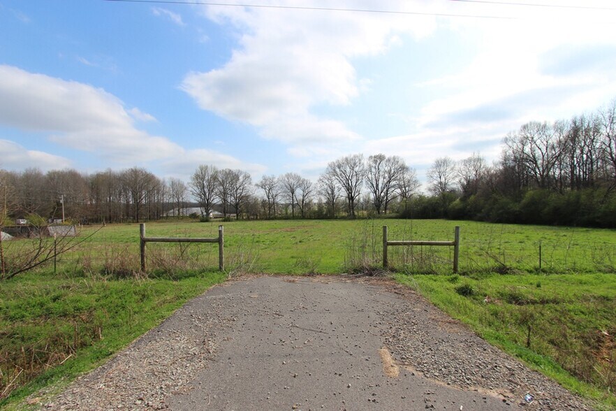 More Photos Of 1710 Hwy 64 E, Vilonia Land For Sale