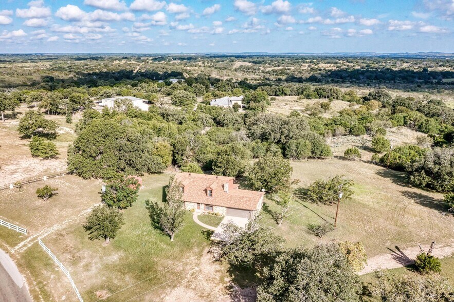 More Photos Of 3225 County Road 111, Lampasas Specialty For Sale