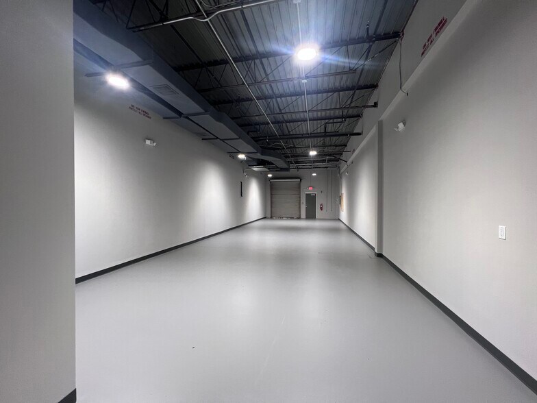 More Photos Of 2660 Holcomb Bridge Rd, Roswell Unknown For Lease