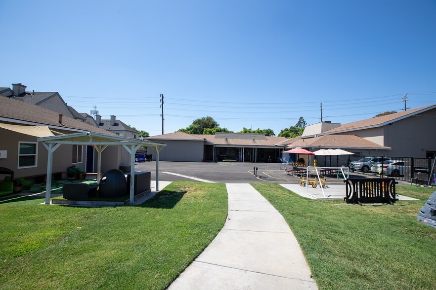 More Photos Of 6698 Orange Ave, Long Beach Religious Facility For Sale