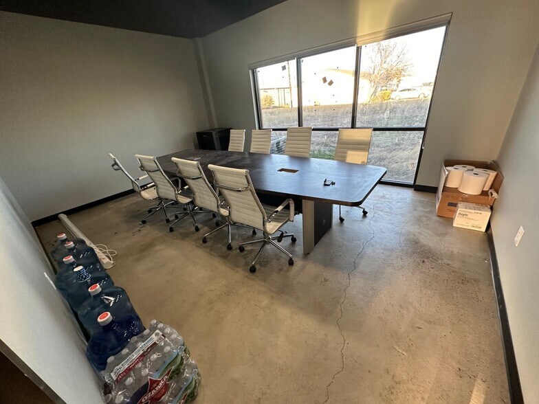 More Photos Of 40119 Industrial Park Cir, Georgetown Warehouse For Sale