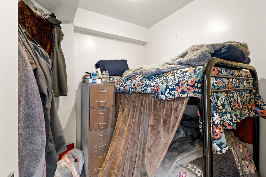 More Photos Of 334 Leavenworth St, San Francisco Apartments For Sale