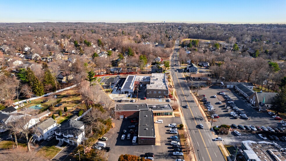 More Photos Of 107 E Mount Pleasant Ave, Livingston Storefront Retail Office For Sale