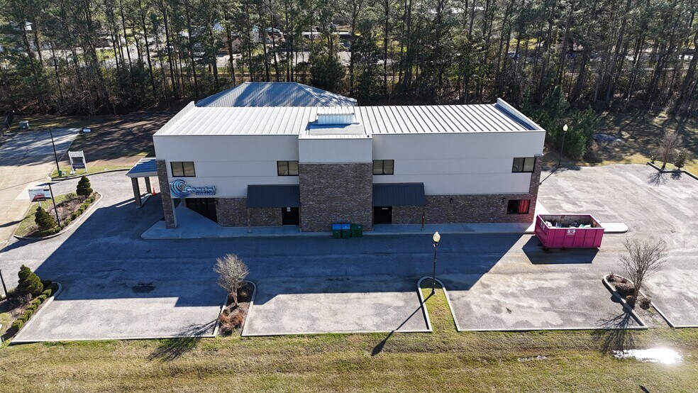 More Photos Of 998 N Halstead Rd, Ocean Springs Office For Sale