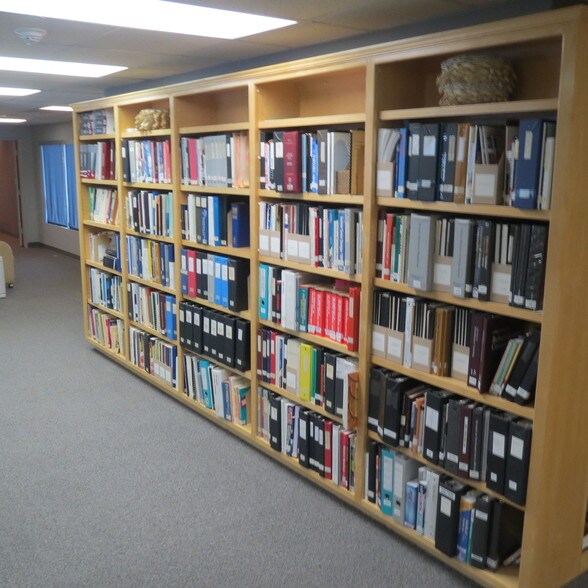 More Photos Of 13822 Beach Blvd, Westminster Office For Sale