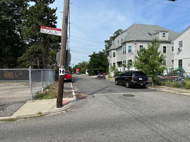 More Photos Of 333 Bucklin St, Providence Manufacturing For Sale