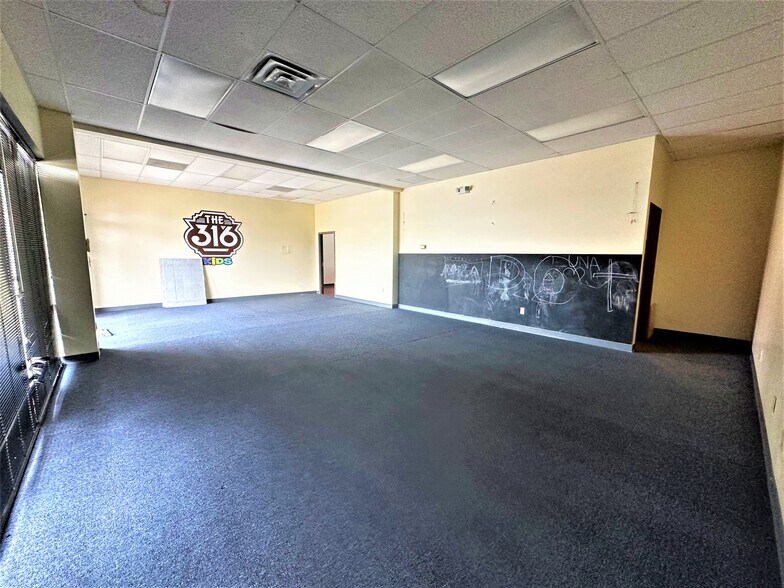 More Photos Of 8343 E 32nd St N, Wichita Office For Lease