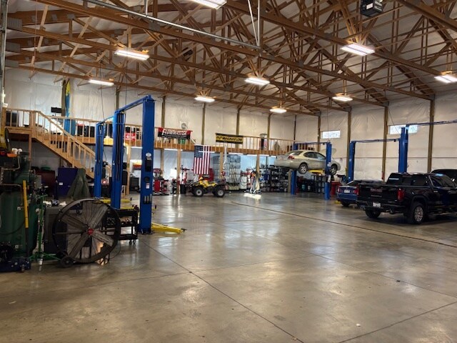 More Photos Of 405 N 1000 W, Clearfield Warehouse For Sale