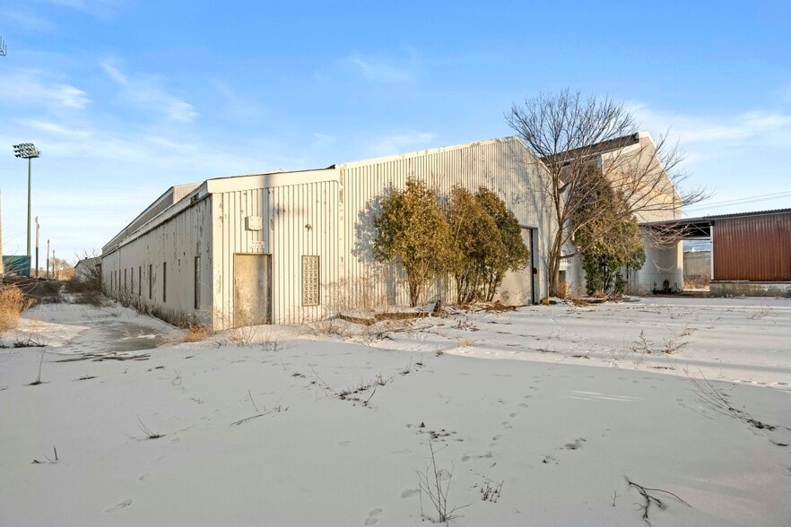 More Photos Of 4450 Euclid, East Chicago Warehouse For Sale