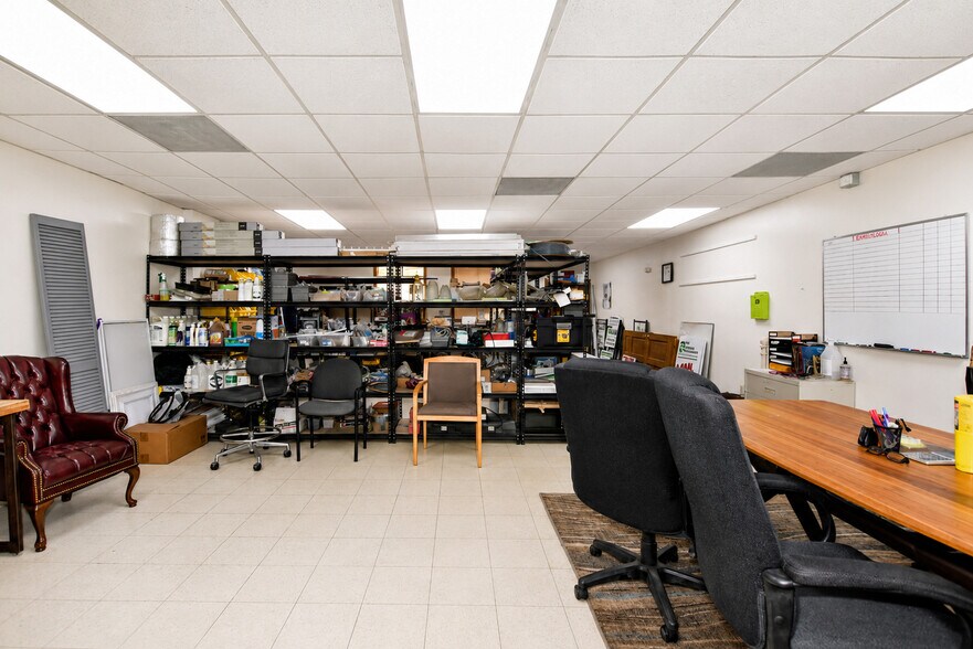More Photos Of 1422 8th Ave, Greeley Office For Sale
