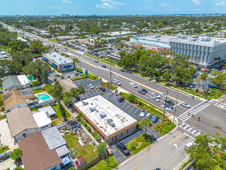 More Photos Of 1751 66th St N, Saint Petersburg Medical For Lease