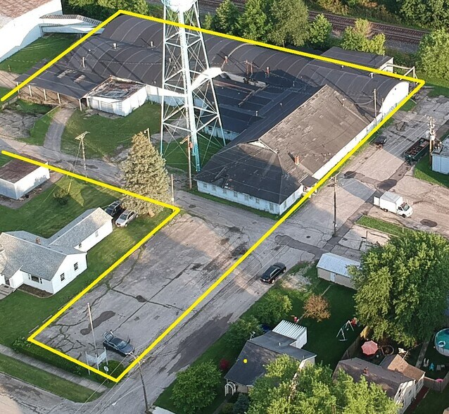 More Photos Of 501 E Weller St, Ansonia Warehouse For Sale