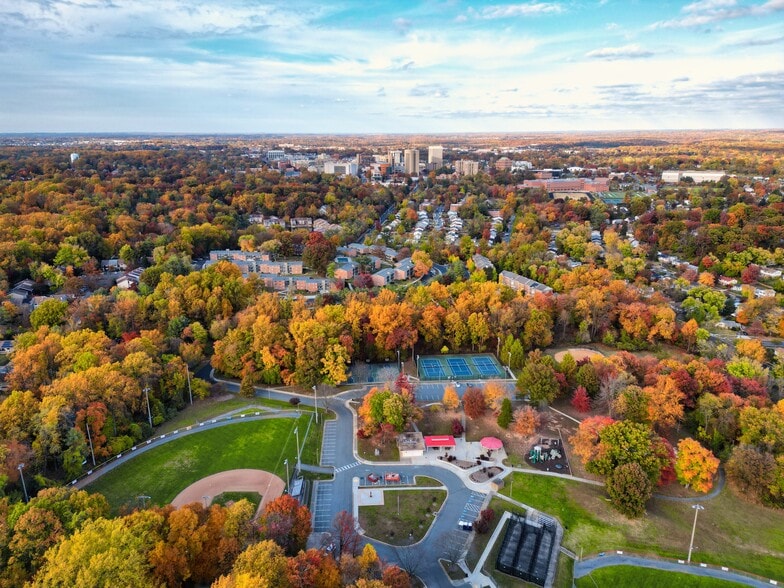 More Photos Of 9900 Blackwell Rd, Rockville Flex For Sale