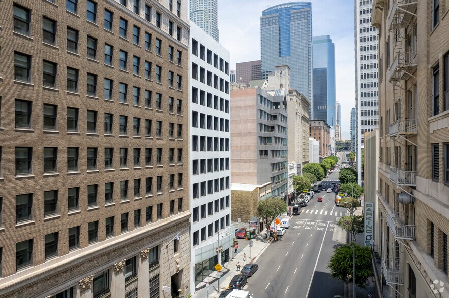 More Photos Of 643 S Olive St, Los Angeles Loft Creative Space For Lease