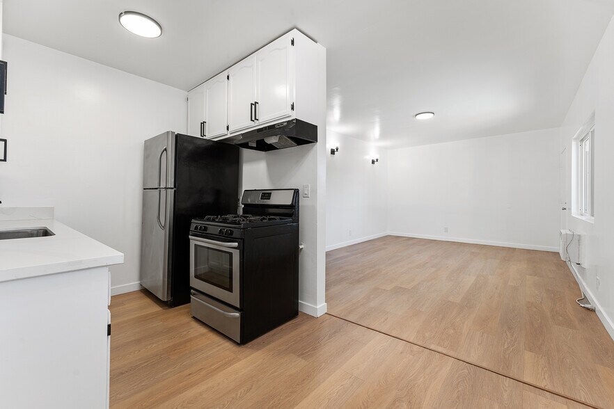 More Photos Of 252 W Elm Ave, Burbank Apartments For Sale