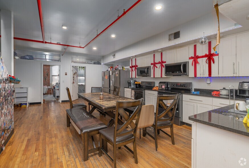 More Photos Of 215 State St, Binghamton Apartments For Sale