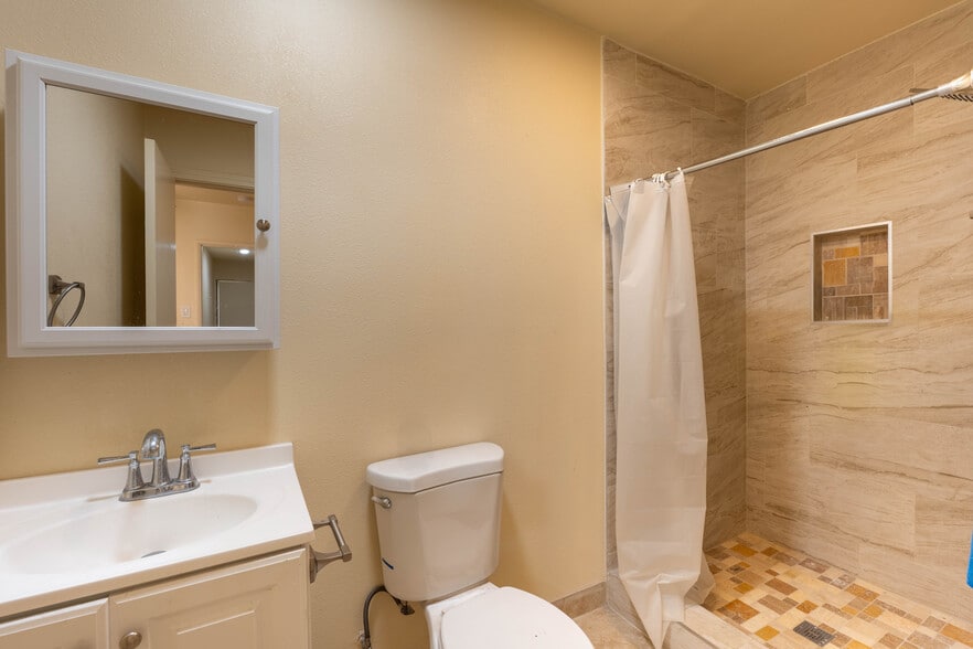 More Photos Of 1731 E Highland Ave, San Bernardino Healthcare For Lease