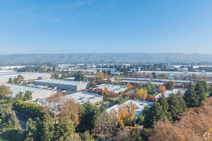 More Photos Of 32940 Alvarado Niles Rd, Union City Office For Lease