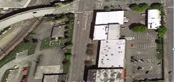 More Photos Of 2727 W Marine View Dr, Everett Flex For Lease