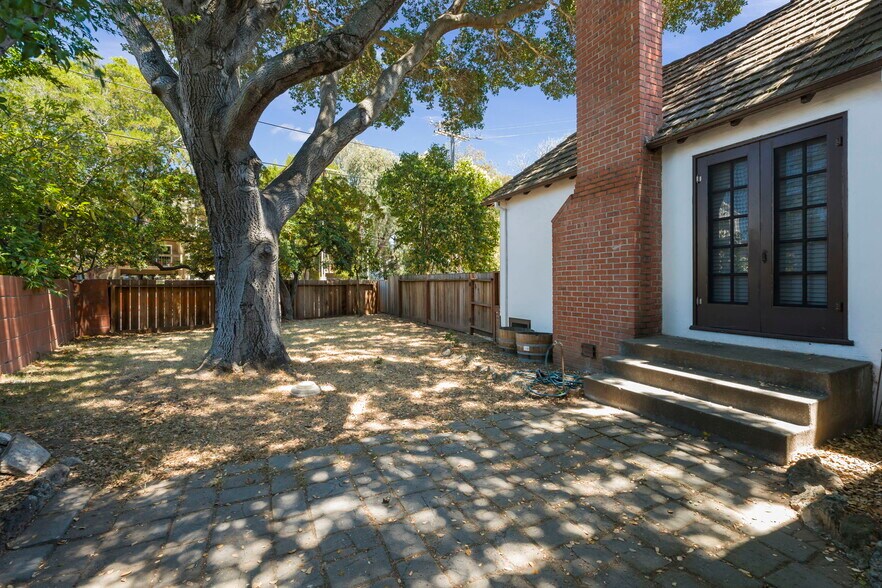 More Photos Of 4 Warren Rd, San Mateo Apartments For Sale