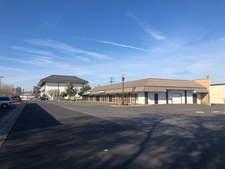 More Photos Of 4274 N Blackstone Ave, Fresno Office For Sale