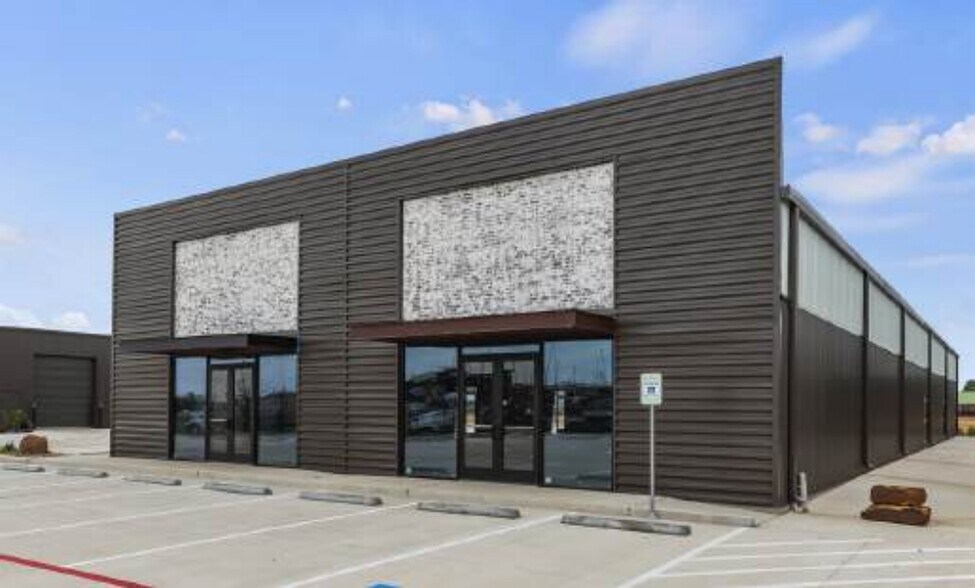 More Photos Of 22426 Kuykendahl Rd, Spring Unknown For Lease