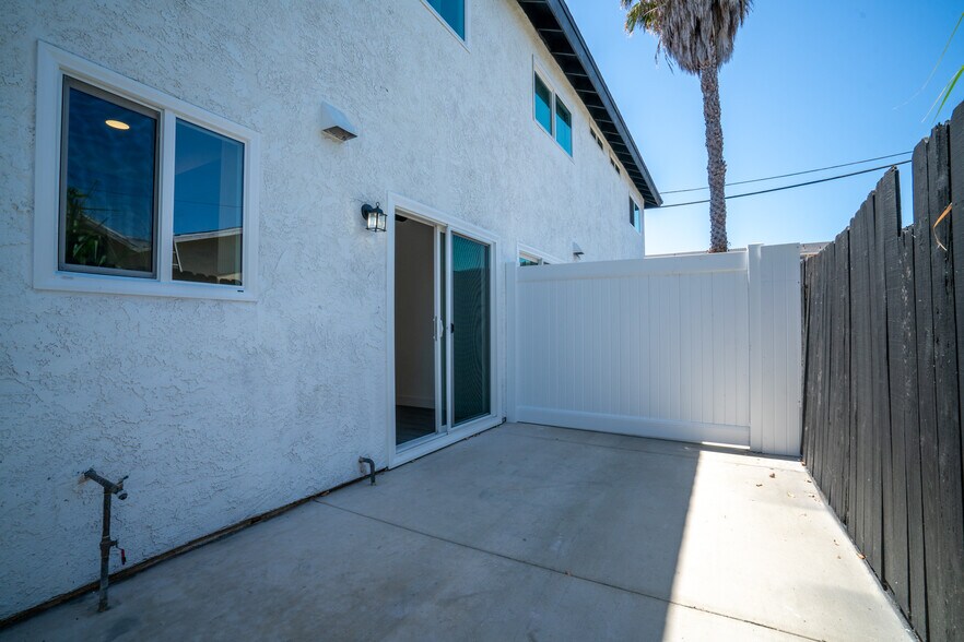 More Photos Of 810 S Flower St, Santa Ana Apartments For Sale