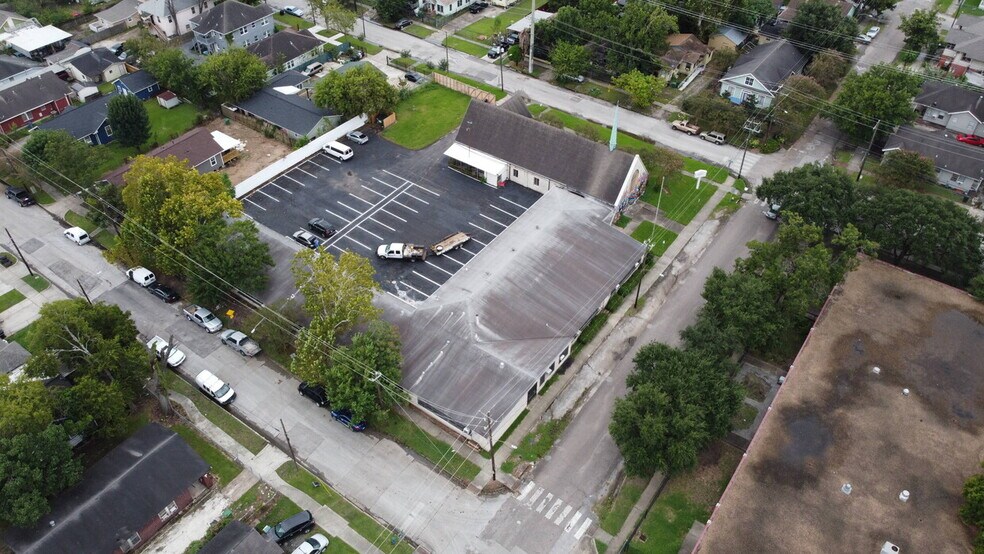 More Photos Of 6601 Sherman St, Houston Lodge Meeting Hall For Sale