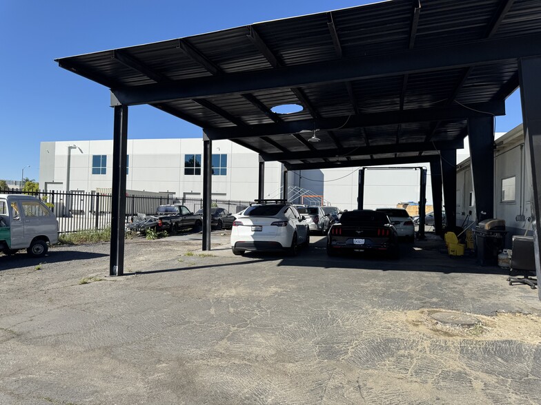 More Photos Of 4963 Holt Blvd, Montclair Auto Dealership For Sale