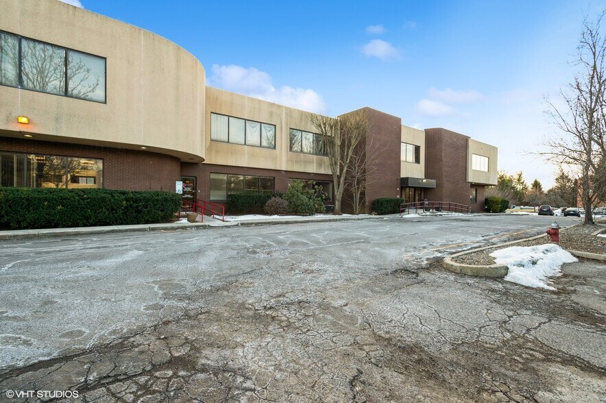 More Photos Of 1553 State Route 27, Somerset Office For Sale