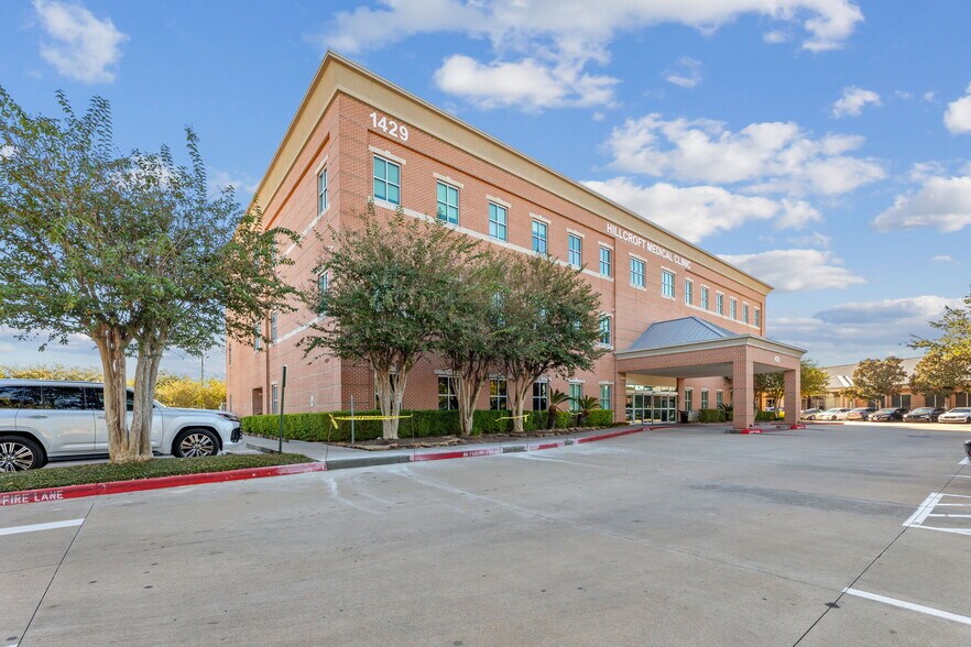 Primary Photo Of 1429 Tx-6, Sugar Land Medical For Lease