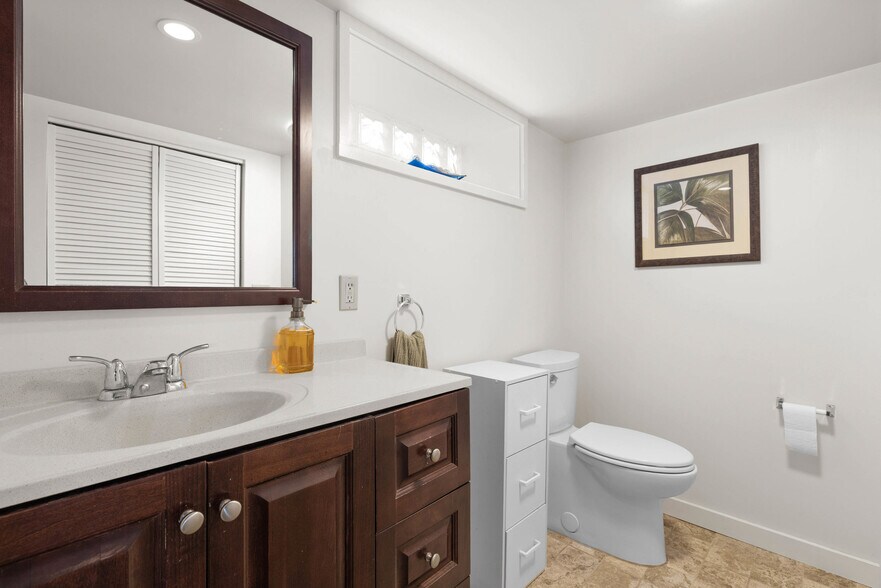 More Photos Of 62 Empire Blvd, Rochester Medical For Sale
