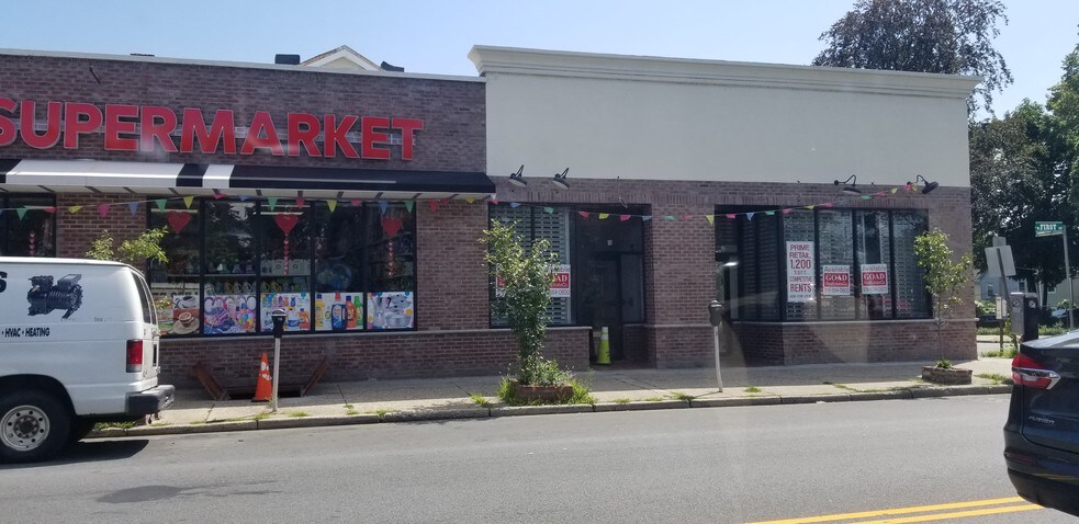 More Photos Of 142-148 W First St, Mount Vernon Storefront For Lease