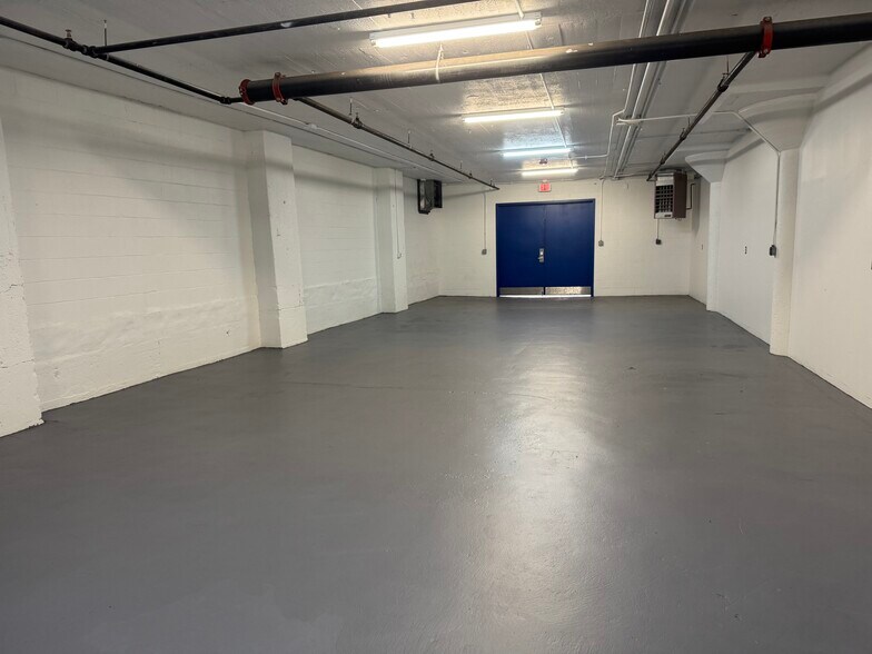 More Photos Of 1354 Commonwealth Ave, Allston Loft Creative Space For Lease