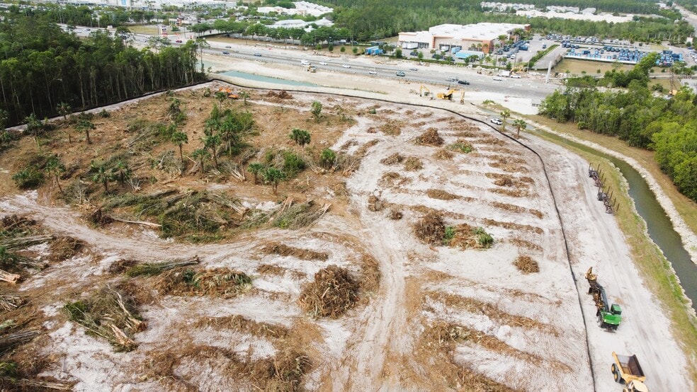 More Photos Of Collier Blvd & Beck Blvd, Naples Unknown For Lease