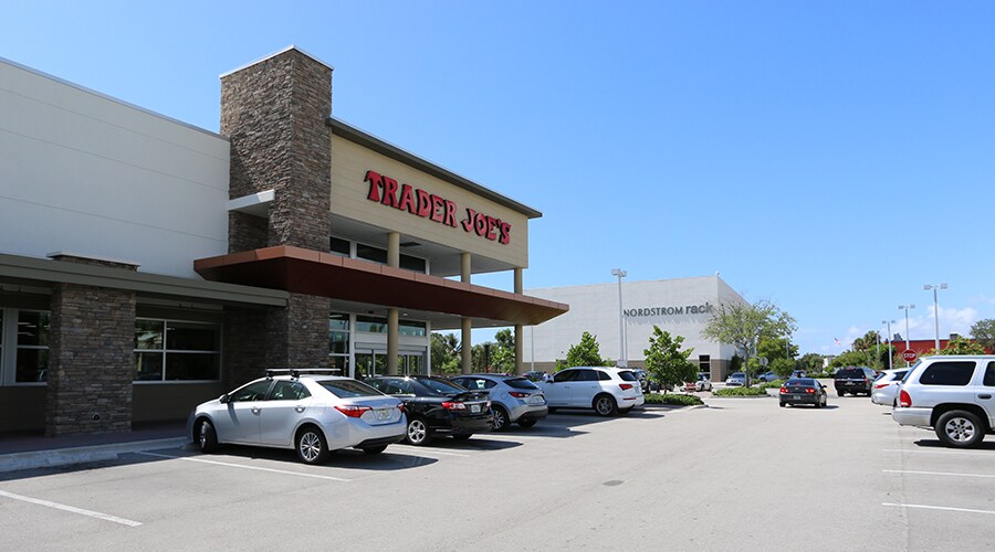 Primary Photo Of 1590-1600 N Federal Hwy, Fort Lauderdale Unknown For Lease